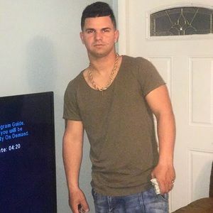 Meet your Posher, Omar